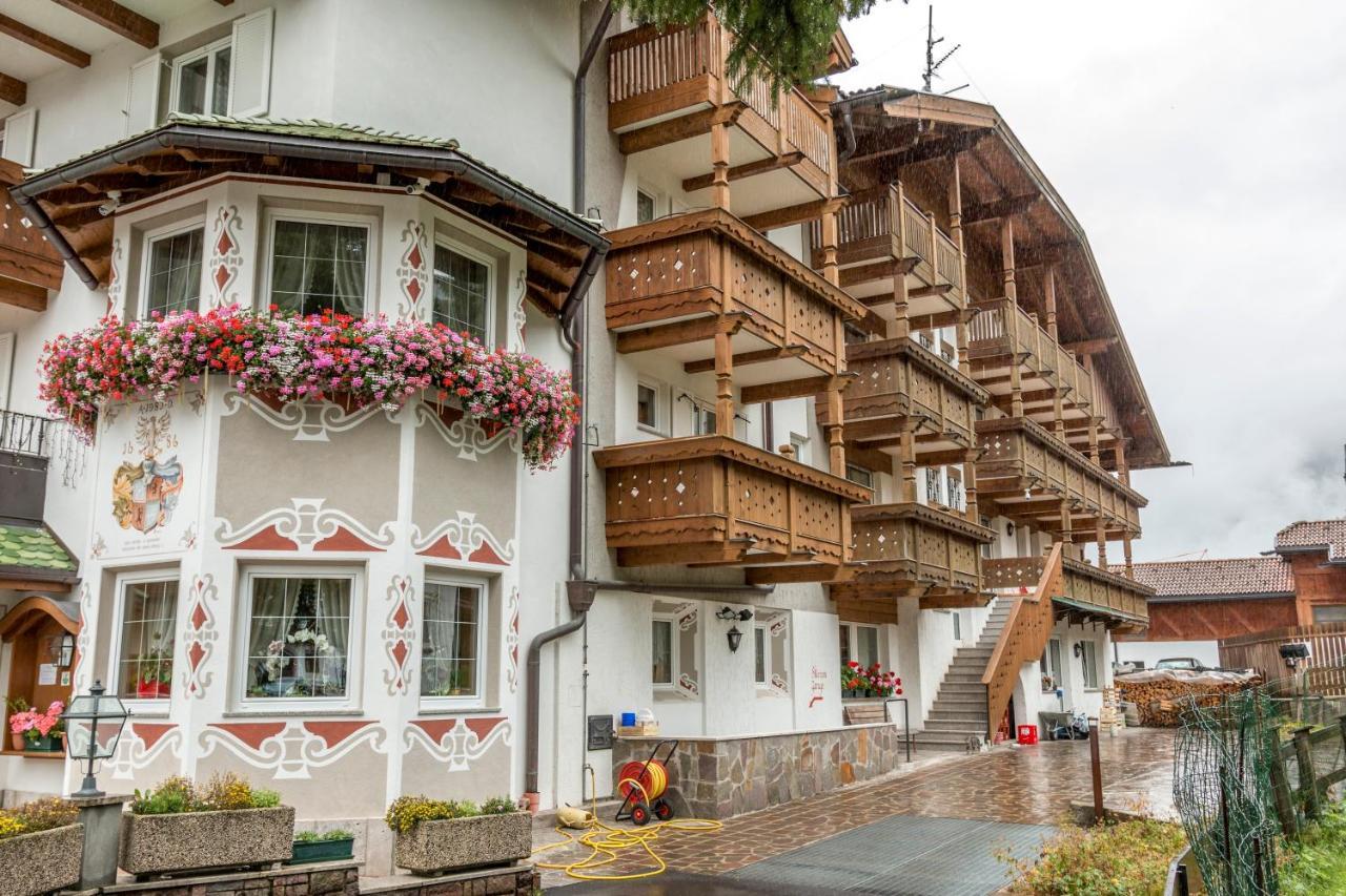Hotel Ramon Кампітелло-ді-Фасса Екстер'єр фото