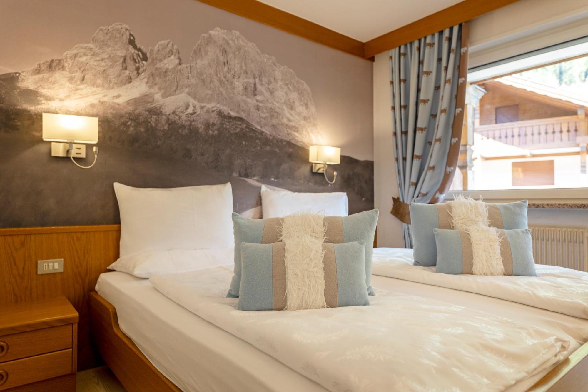 Hotel Ramon Кампітелло-ді-Фасса Екстер'єр фото